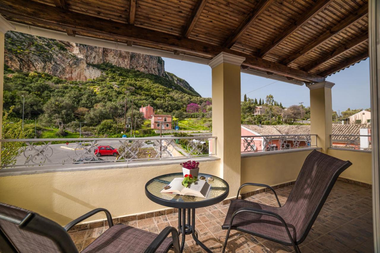 Casa De La Alegria Casa vacanze Doukádes